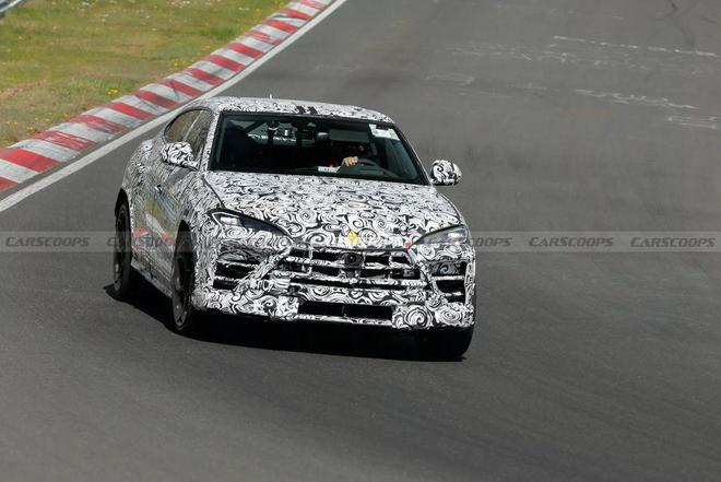 兰博基尼 Urus 新款原型 SUV 路测图曝光：混合动力再进化