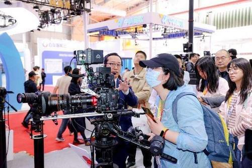 影像超越 佳能携多样化专业影像解决方案亮相CCBN 2025
