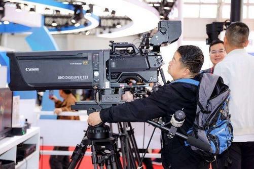 影像超越 佳能携多样化专业影像解决方案亮相CCBN 2025