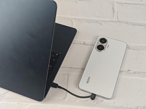REDMI Turbo4 Pro电量超大杯，可以打电话玩游戏的充电宝