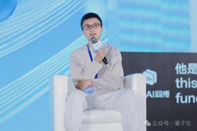狸谱App负责人一休：从“叫爸爸”小游戏到百万月活AI爆款产品