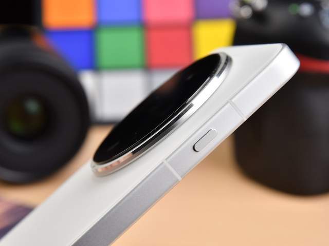 超大杯不能只堆影像，OPPO Find X8 Ultra体验如何？