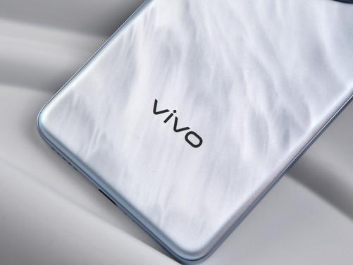 千元耐用新典范 vivo Y300 Pro+耐用性简析