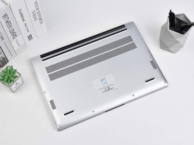 多屏协同超智慧，生产力好搭子 Hi MateBook D 16/14 图赏
