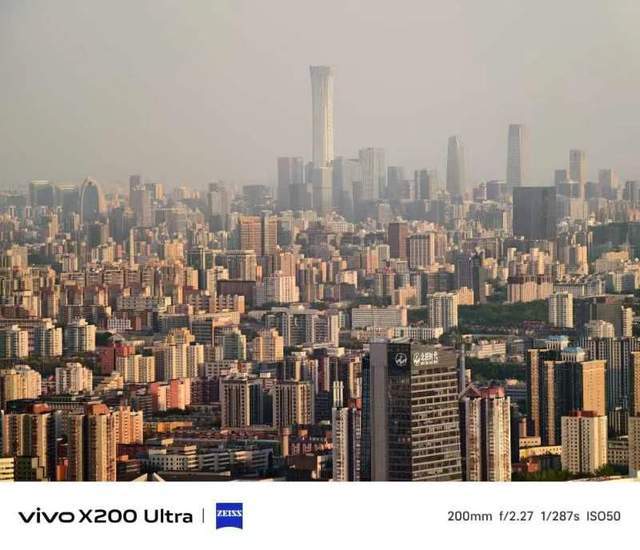 这才是“V单”完全体 vivo X200 Ultra摄影师套装体验