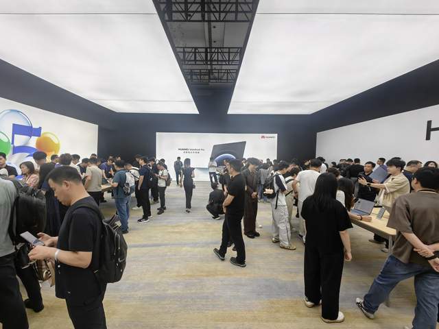5月19日正式发布！首款鸿蒙电脑抢先上手