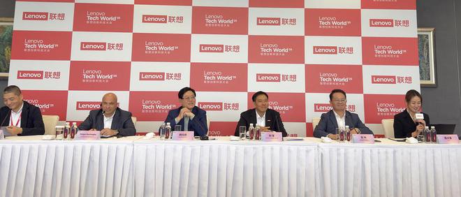 杨元庆回应Agent落地战略、关税影响、产品是否涨价