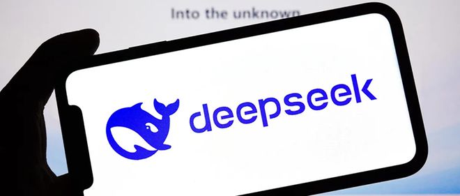 梁文锋新论文！DeepSeek降本秘籍公开，突破算力瓶颈有六招