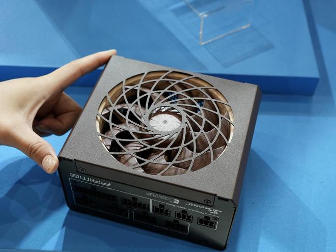 海韵推出 PRIME PX HPD 猫头鹰联名电源：125mm ATX，至高 1200W