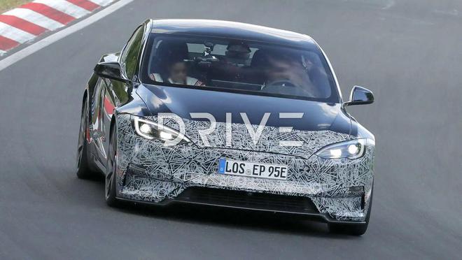 特斯拉 Model S 电动车第三次改款，测试图曝光