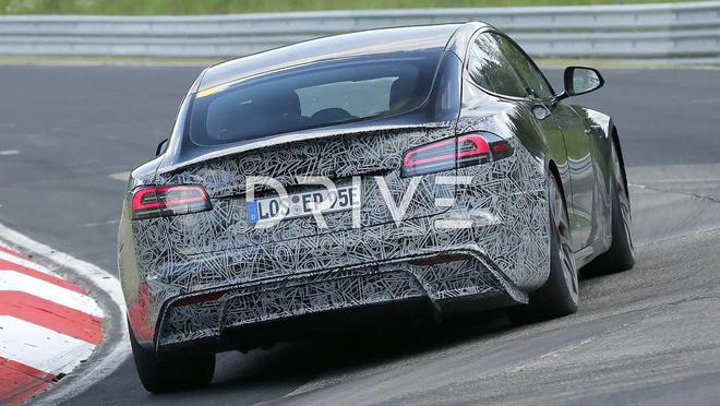 特斯拉 Model S 电动车第三次改款，测试图曝光