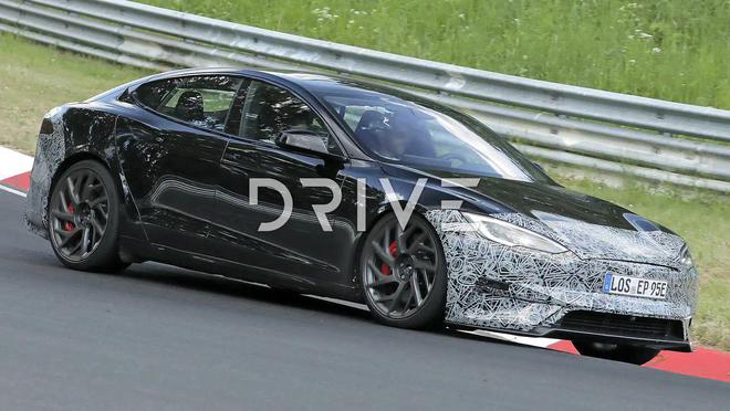 特斯拉 Model S 电动车第三次改款，测试图曝光