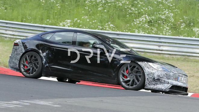 特斯拉 Model S 电动车第三次改款，测试图曝光