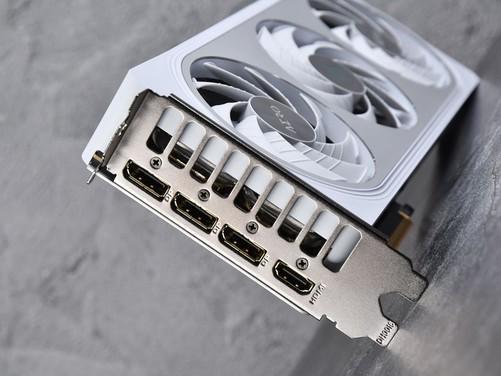 低成本纯白装机方案必选！技嘉GeForceRTX 5060 AERO OC 8GB 雪鹰首测