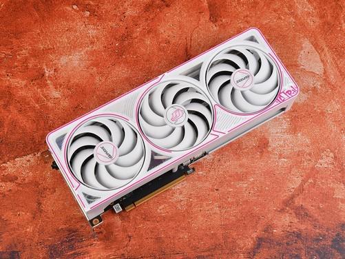 iGame GeForce RTX 5060 Ultra W OC显卡评测 嘻哈炸场1080p 200帧！