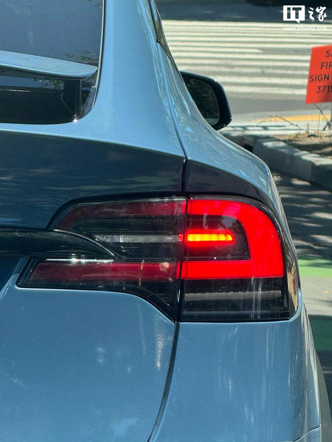 特斯拉测试改款 Model S / X，全新车漆颜色曝光