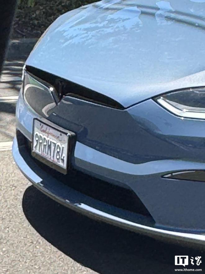 特斯拉测试改款 Model S / X，全新车漆颜色曝光