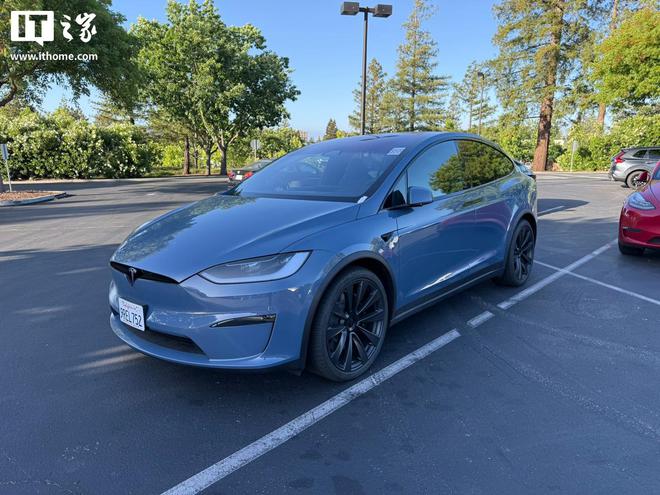 特斯拉测试改款 Model S / X，全新车漆颜色曝光