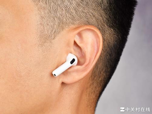 花一百元找到的千元档平替耳机：1MORE Q21实测对比AirPods 4
