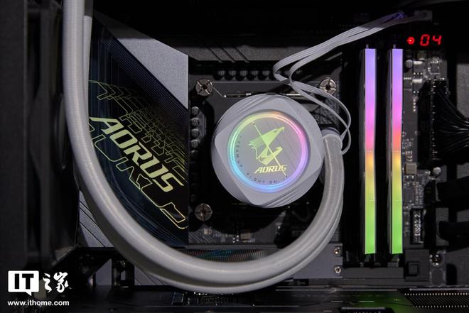 技嘉Z890 AORUS MASTER主板评测：酷睿Ultra 265K处理器黄金搭档