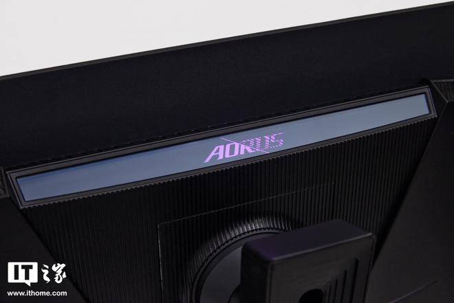 技嘉Z890 AORUS MASTER主板评测：酷睿Ultra 265K处理器黄金搭档