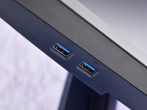 体验Alienware外星人AW2525HM显示器：小尺寸高刷电竞神器