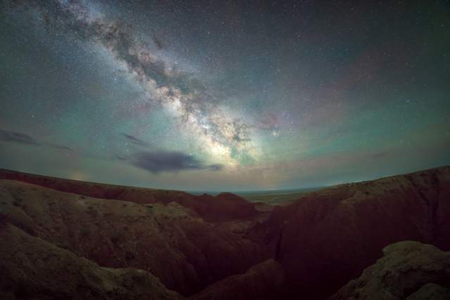 鱼眼镜头下的世界 老蛙FF II 8-15mm F2.8超广角变焦鱼眼镜头评测