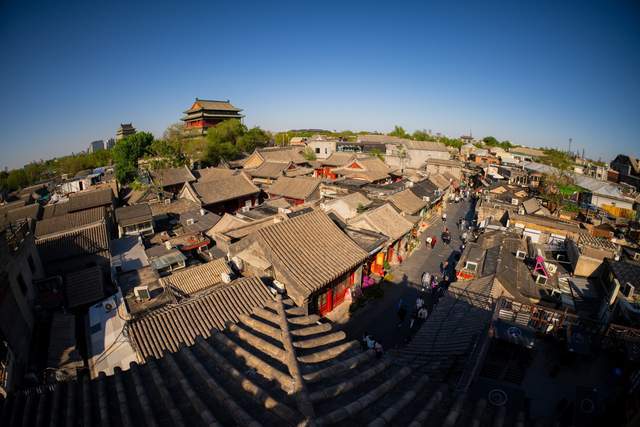 鱼眼镜头下的世界 老蛙FF II 8-15mm F2.8超广角变焦鱼眼镜头评测
