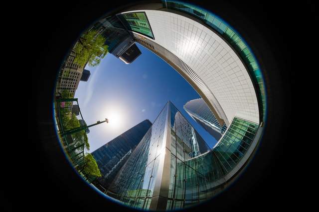 鱼眼镜头下的世界 老蛙FF II 8-15mm F2.8超广角变焦鱼眼镜头评测